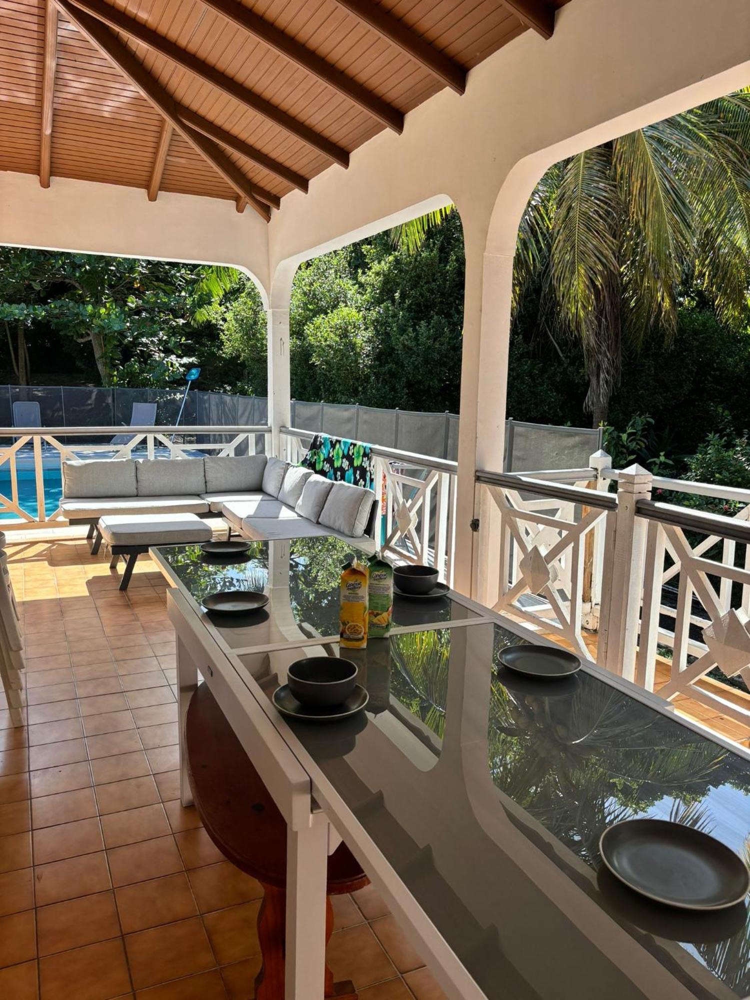 Villa L'Amandine à Sainte-Anne  Extérieur photo
